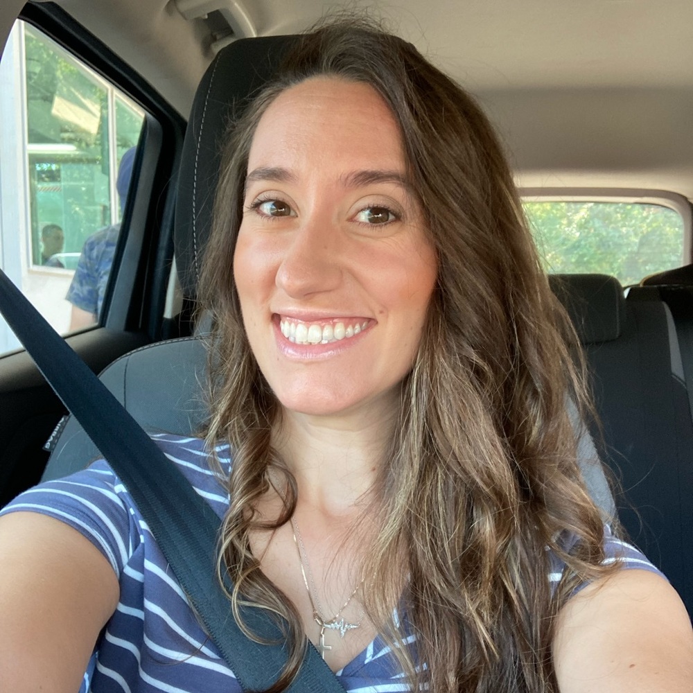 Meet your Posher, Olivia